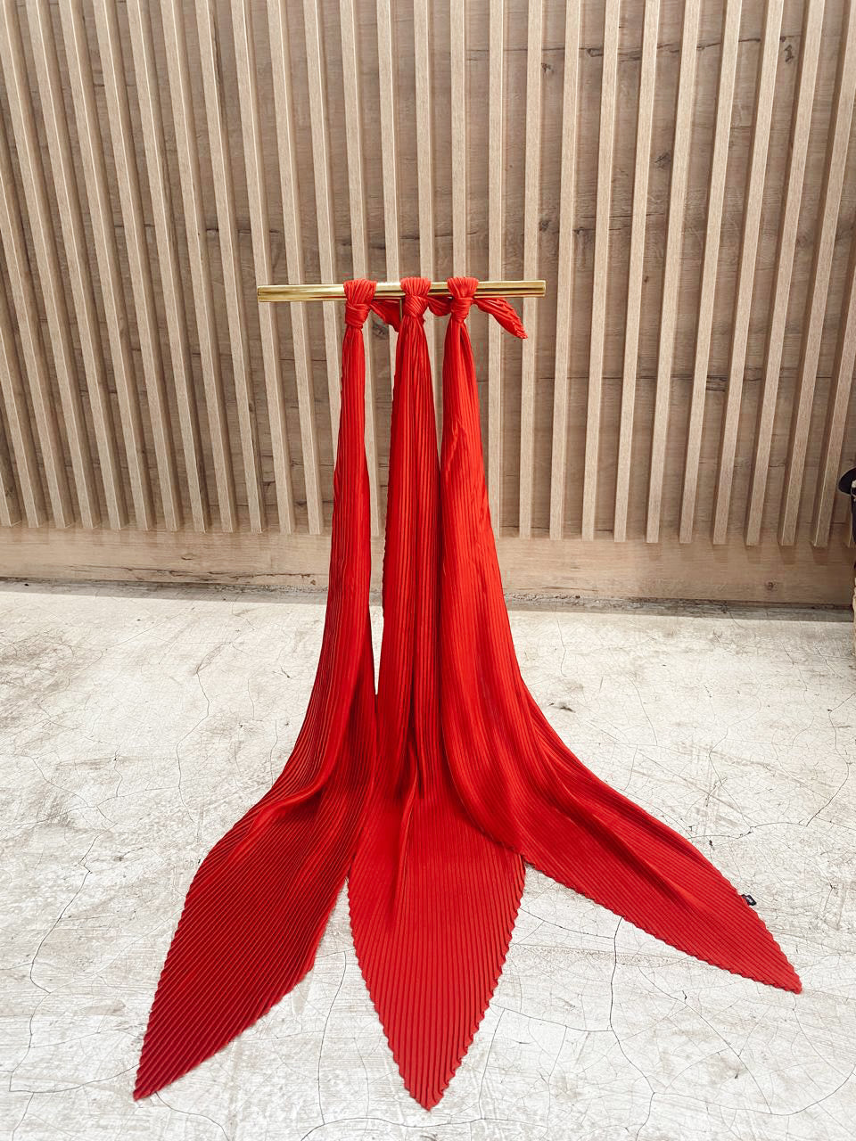 Pleated Scarf Red