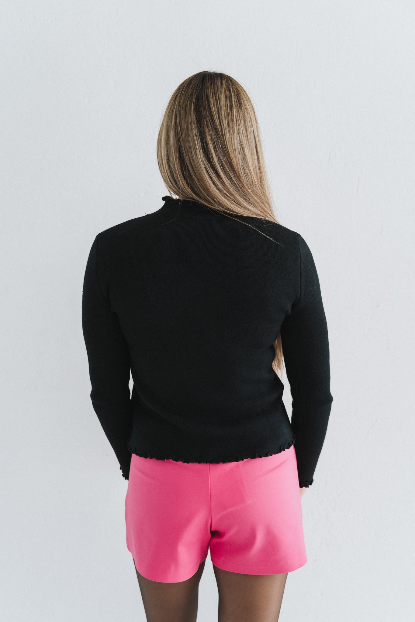 Frill Knit Black | One Size / Fits 30-34