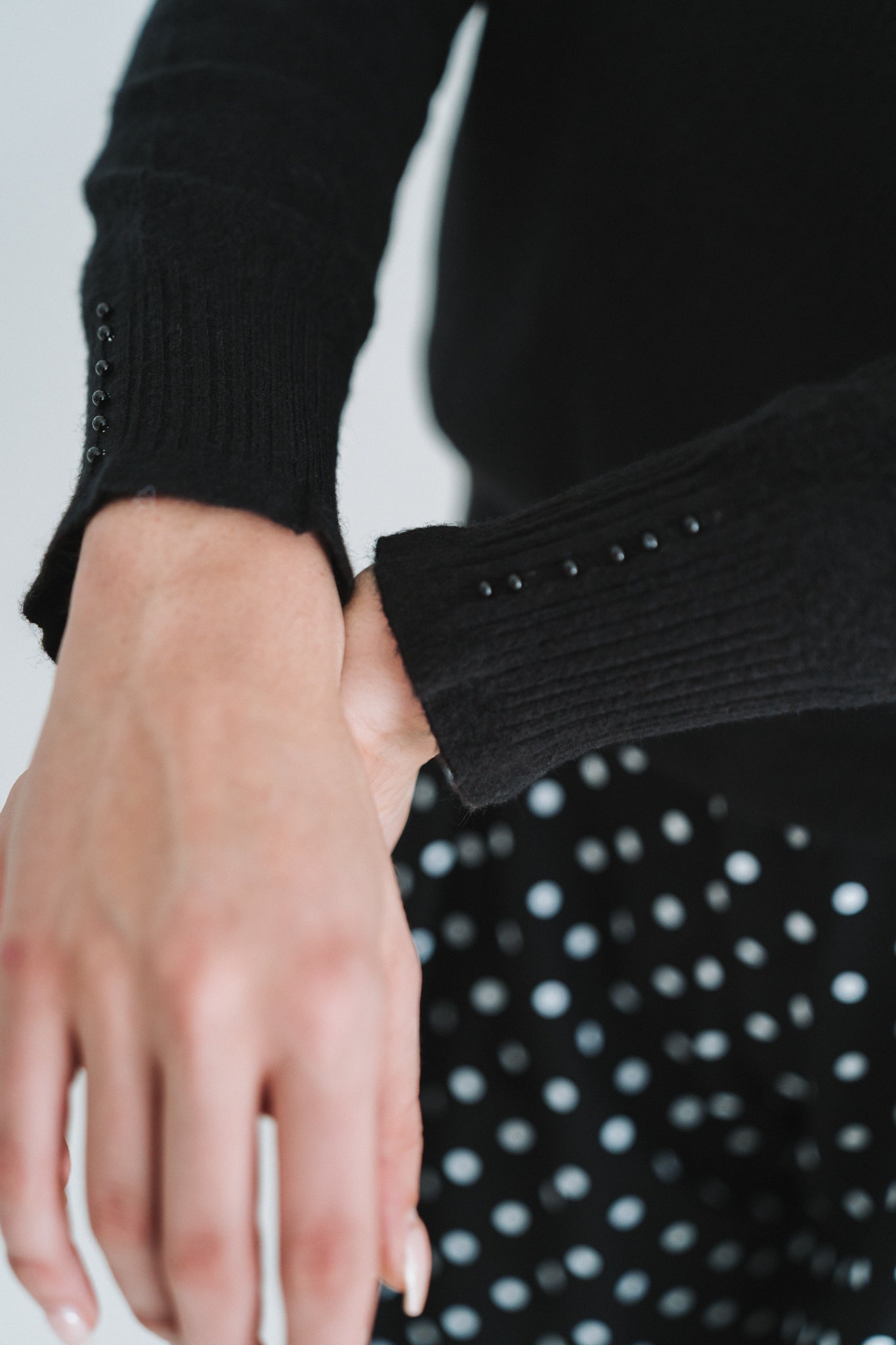 Dainty Neck Polo Black | One Size / Fits 30-34
