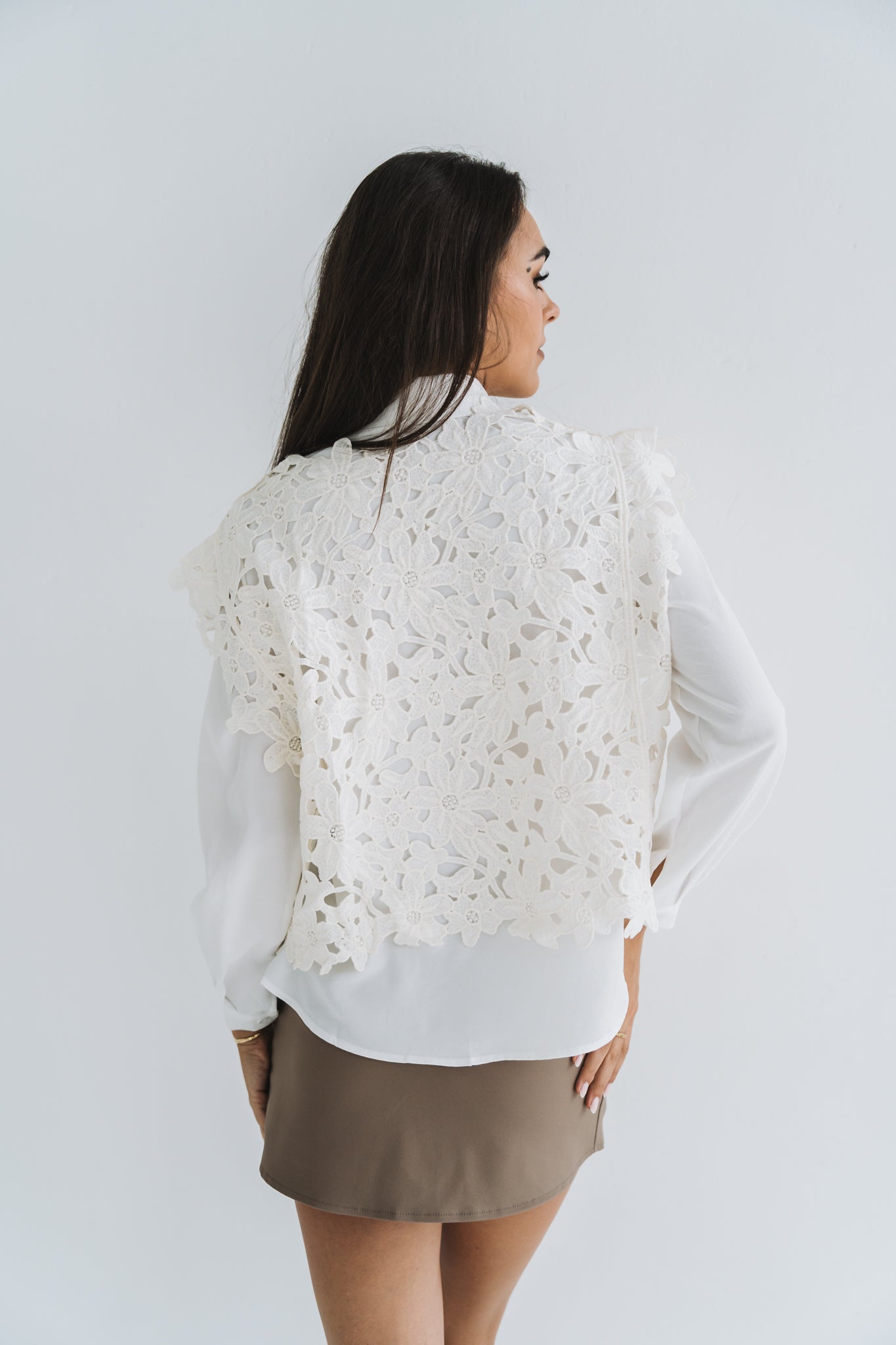 Lacey Over Cream | One Size / Fits 30-34