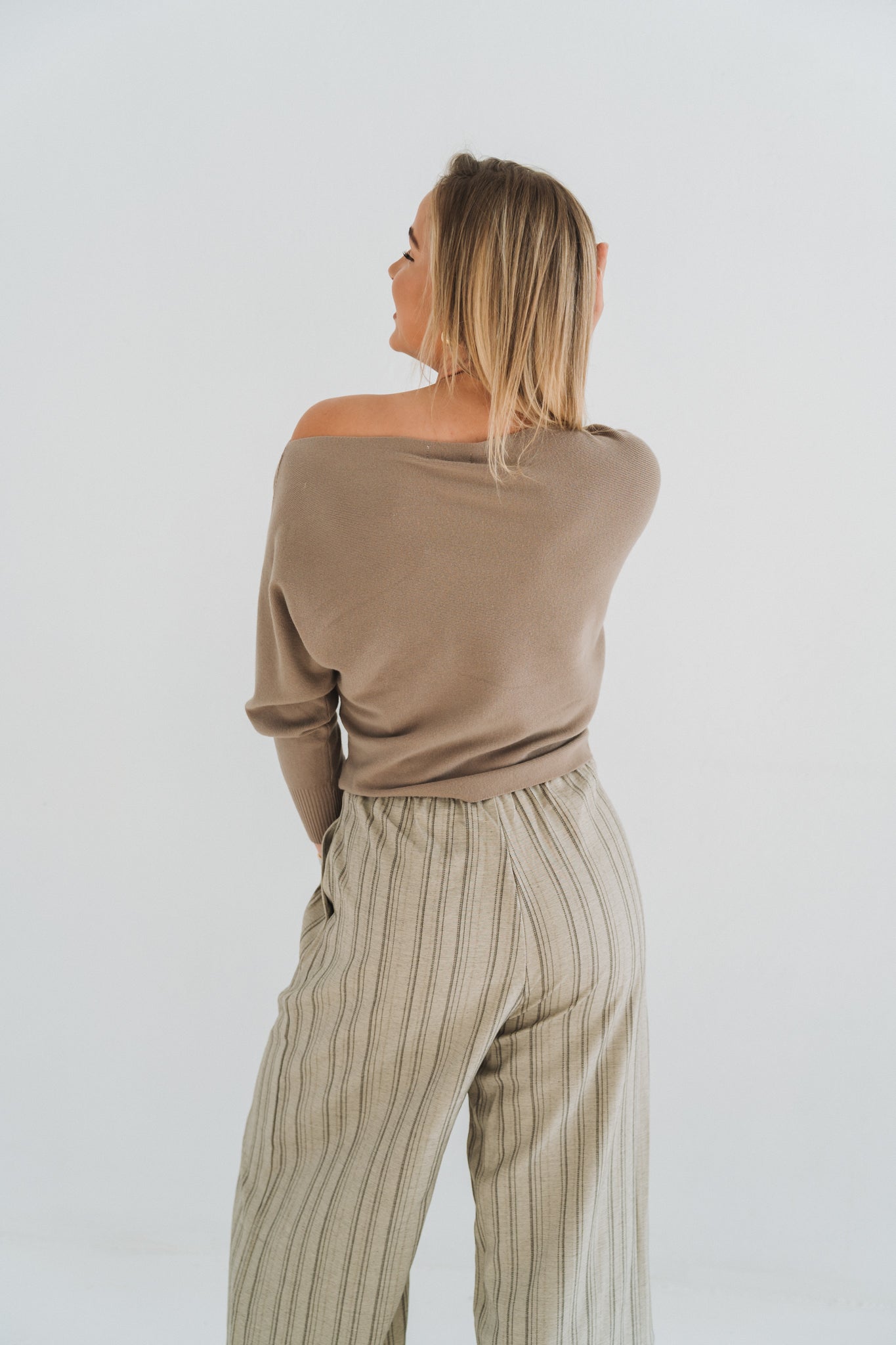Boatneck Knit Stone | One Size / Fits 30-34