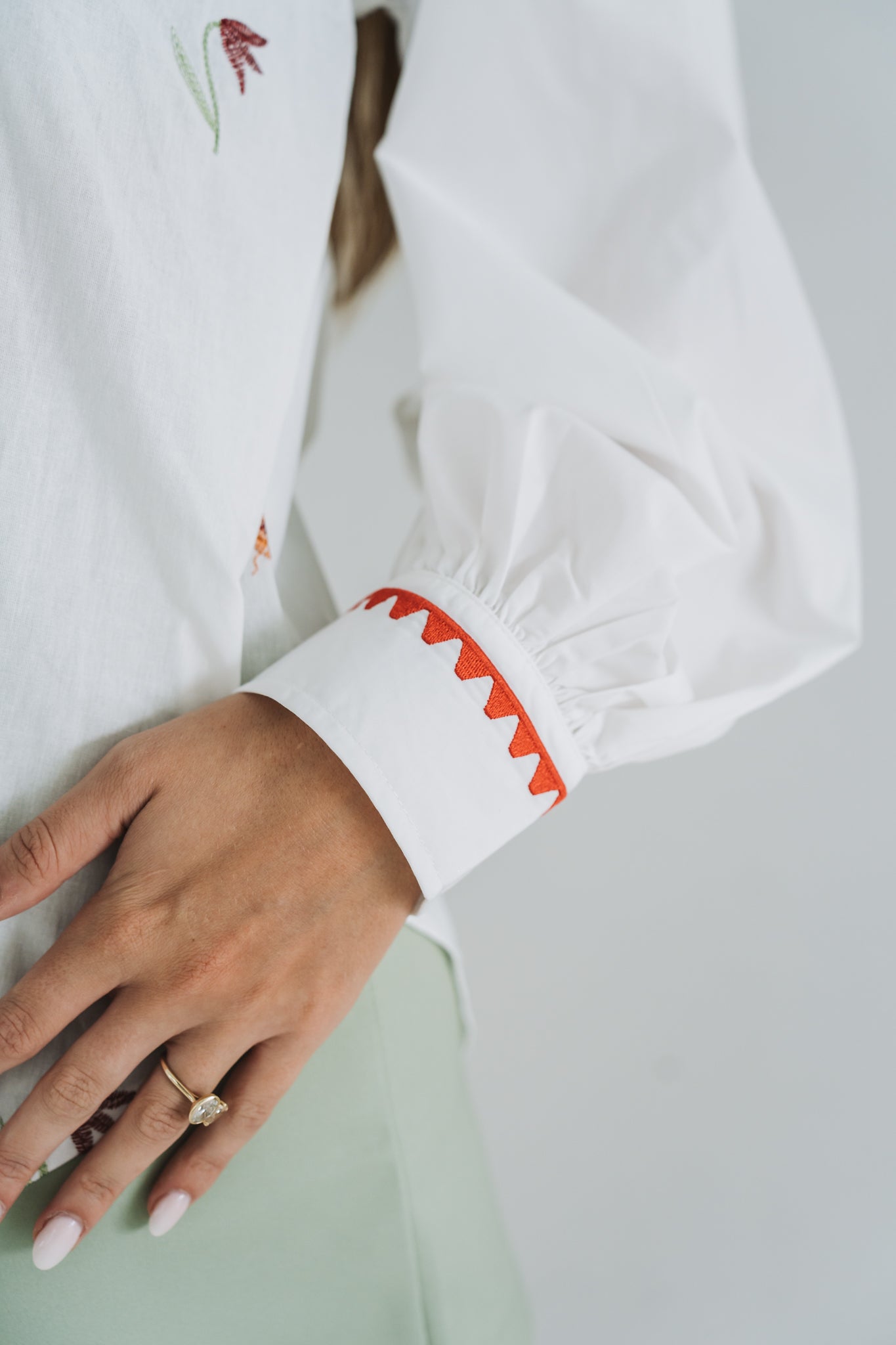 Dragon Fly Blouse | One Size / Fits 32-36