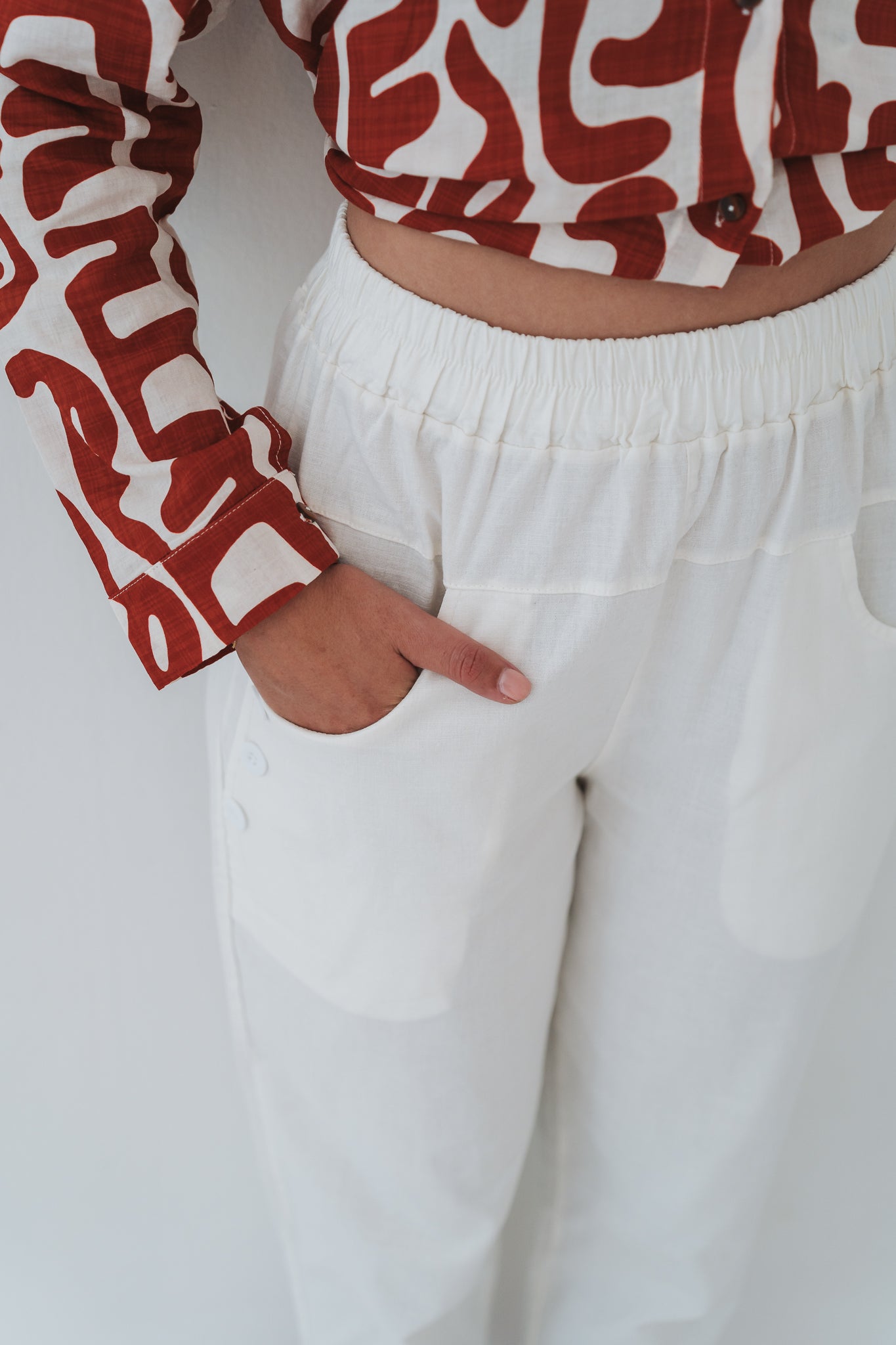 Suzan Trouser White