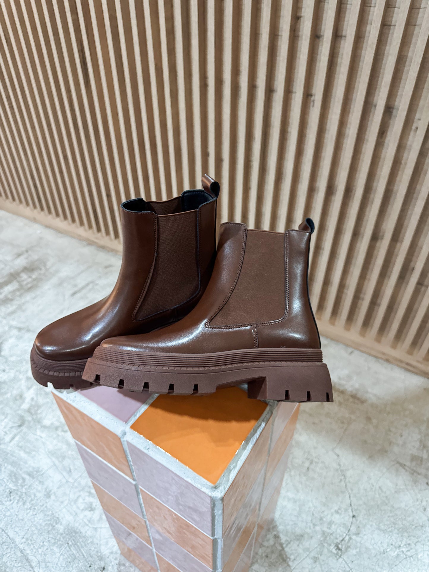 Chelsea Boots Brown