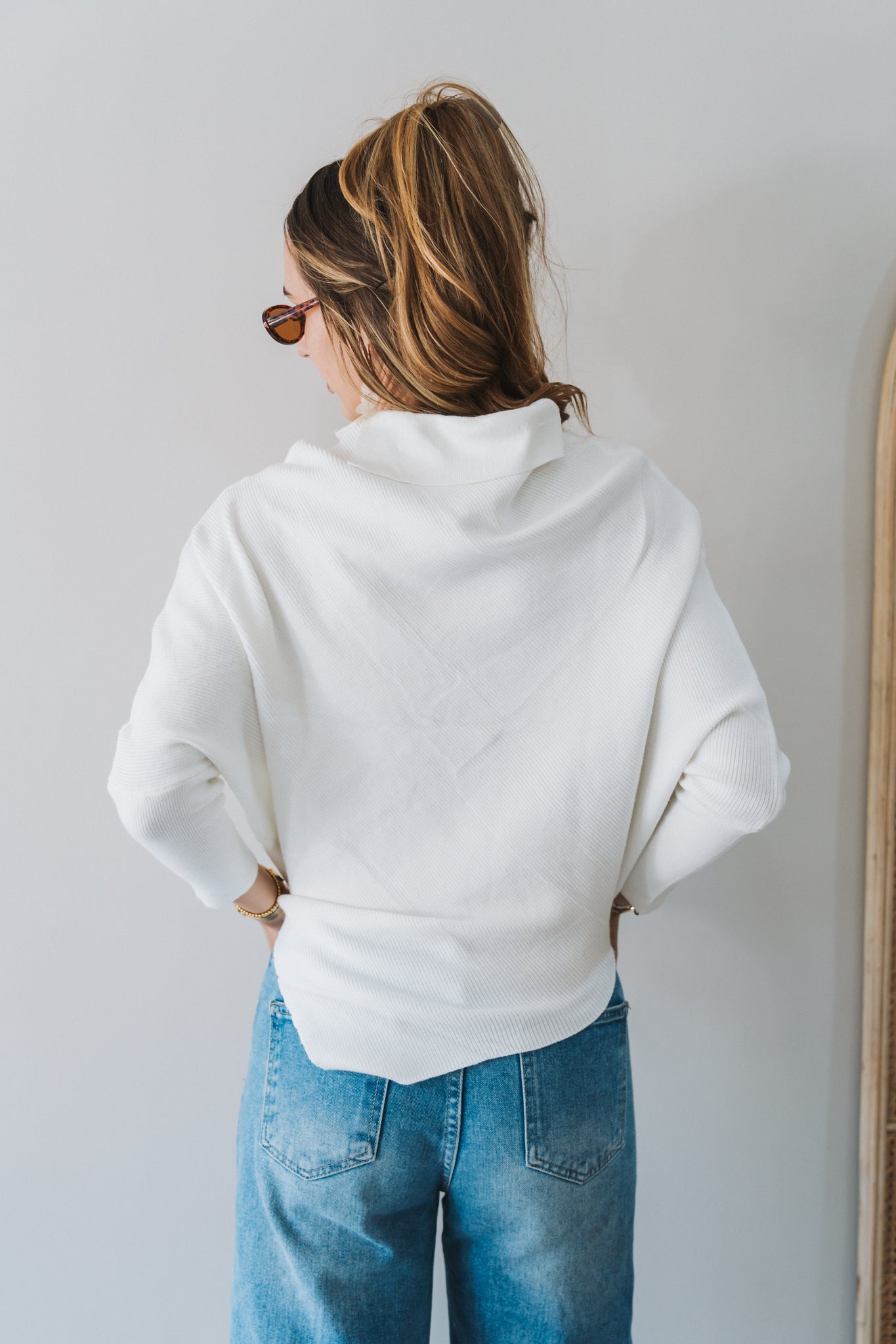 Poncho Knit White