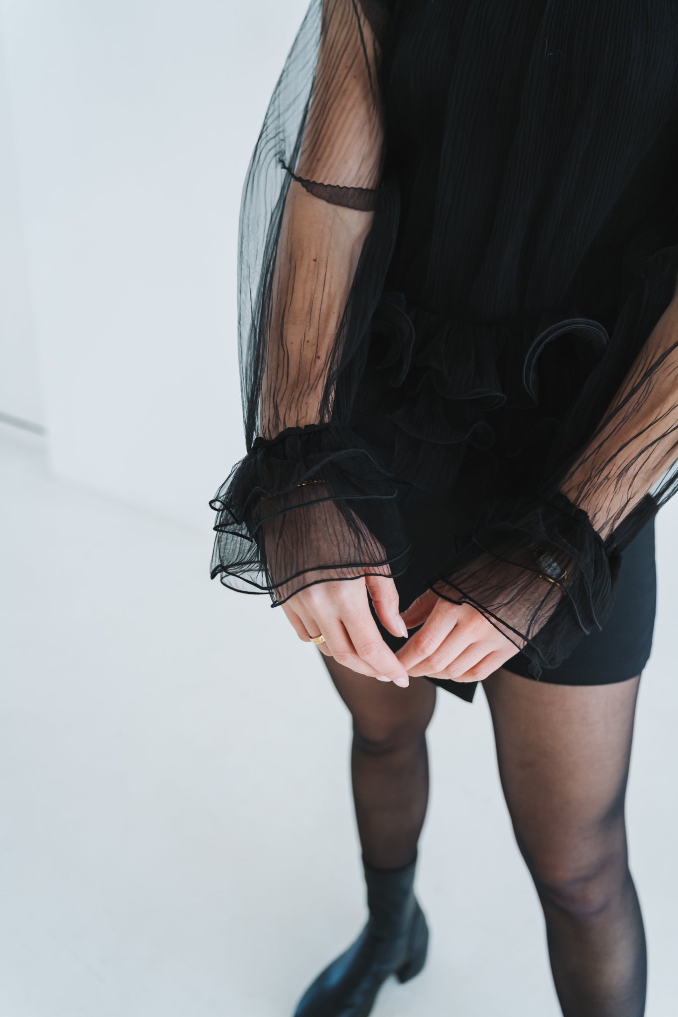 Sabrina Mesh Top Black | One Size / Fits 30-34