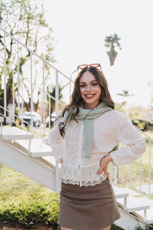 Ditsy Blouse Sage | One Size / Fits 32-36