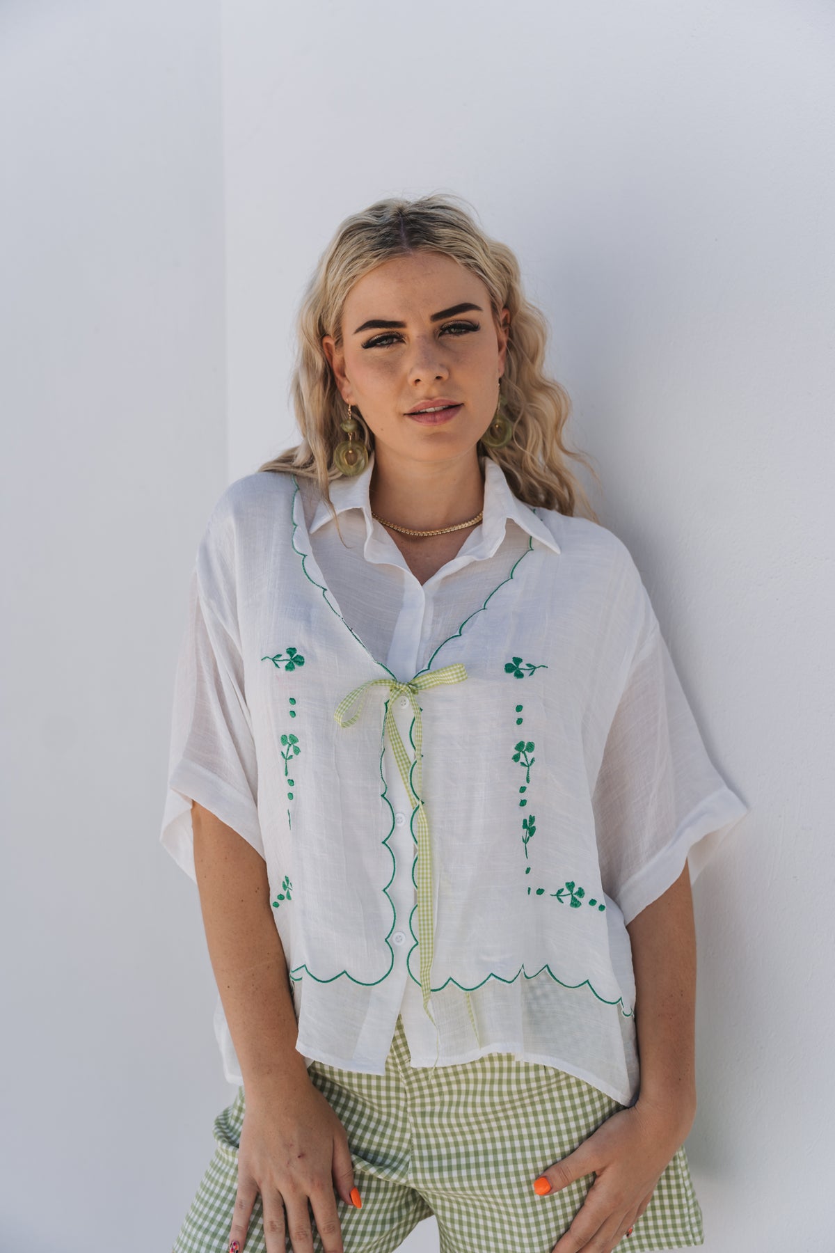 Scallop Blouse White | One Size / Fits 32-36