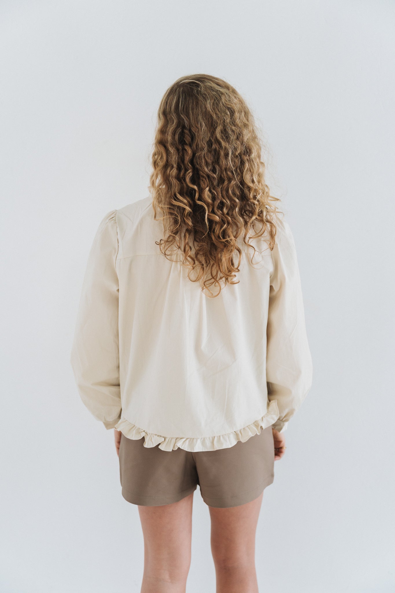 Demi Blouse Cream | One Size / Fits 30-34