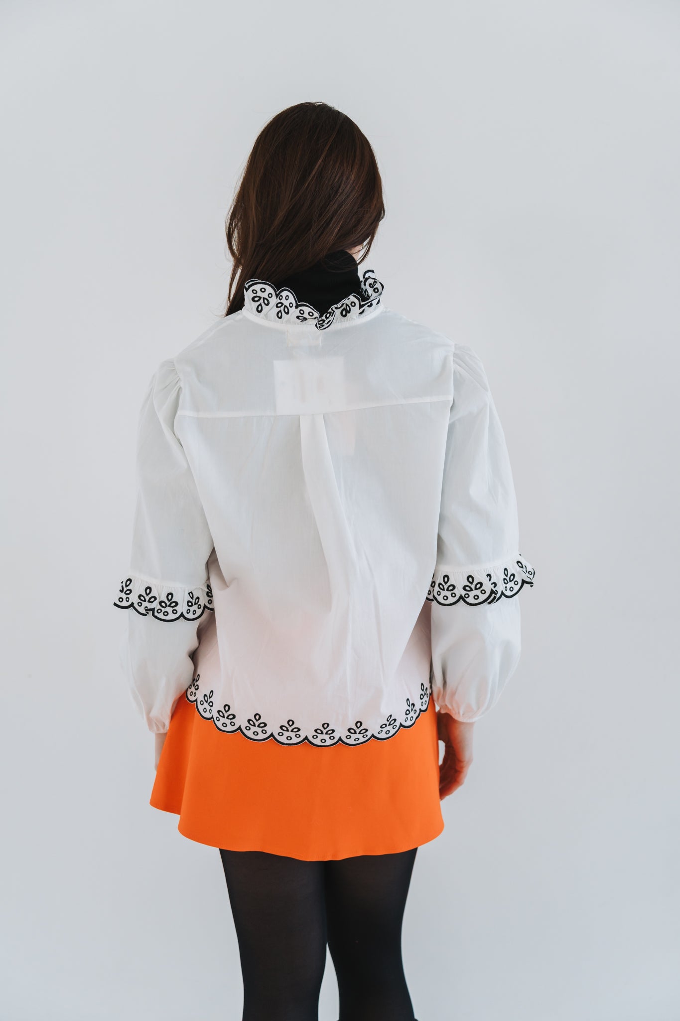 Black Scallop Top | One Size / Fits 30-36