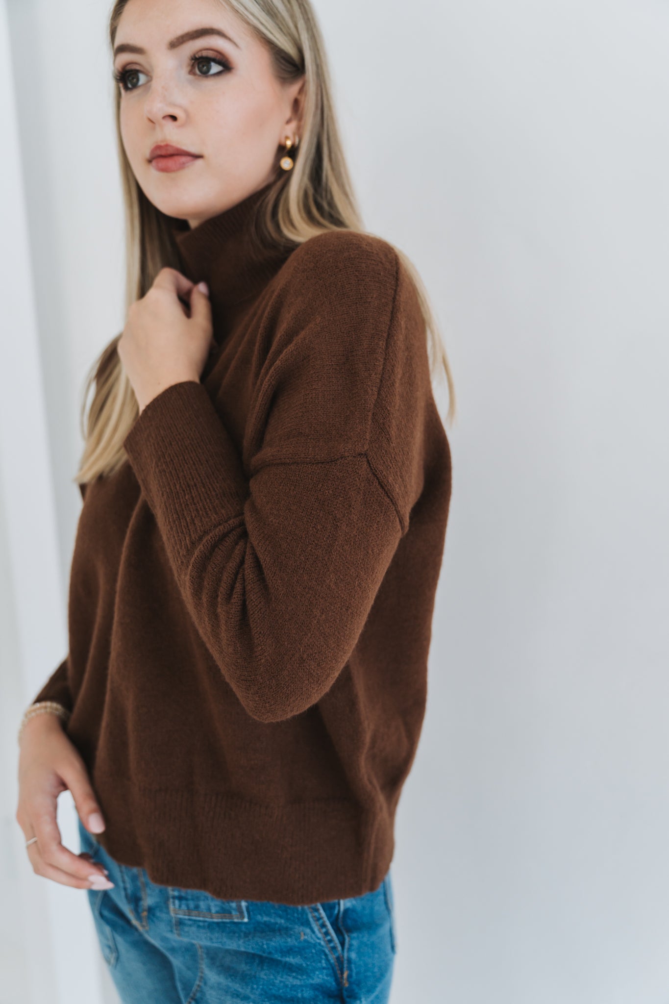 Mary Knit Brown