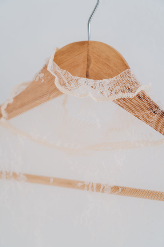 Lace Base Polo Cream