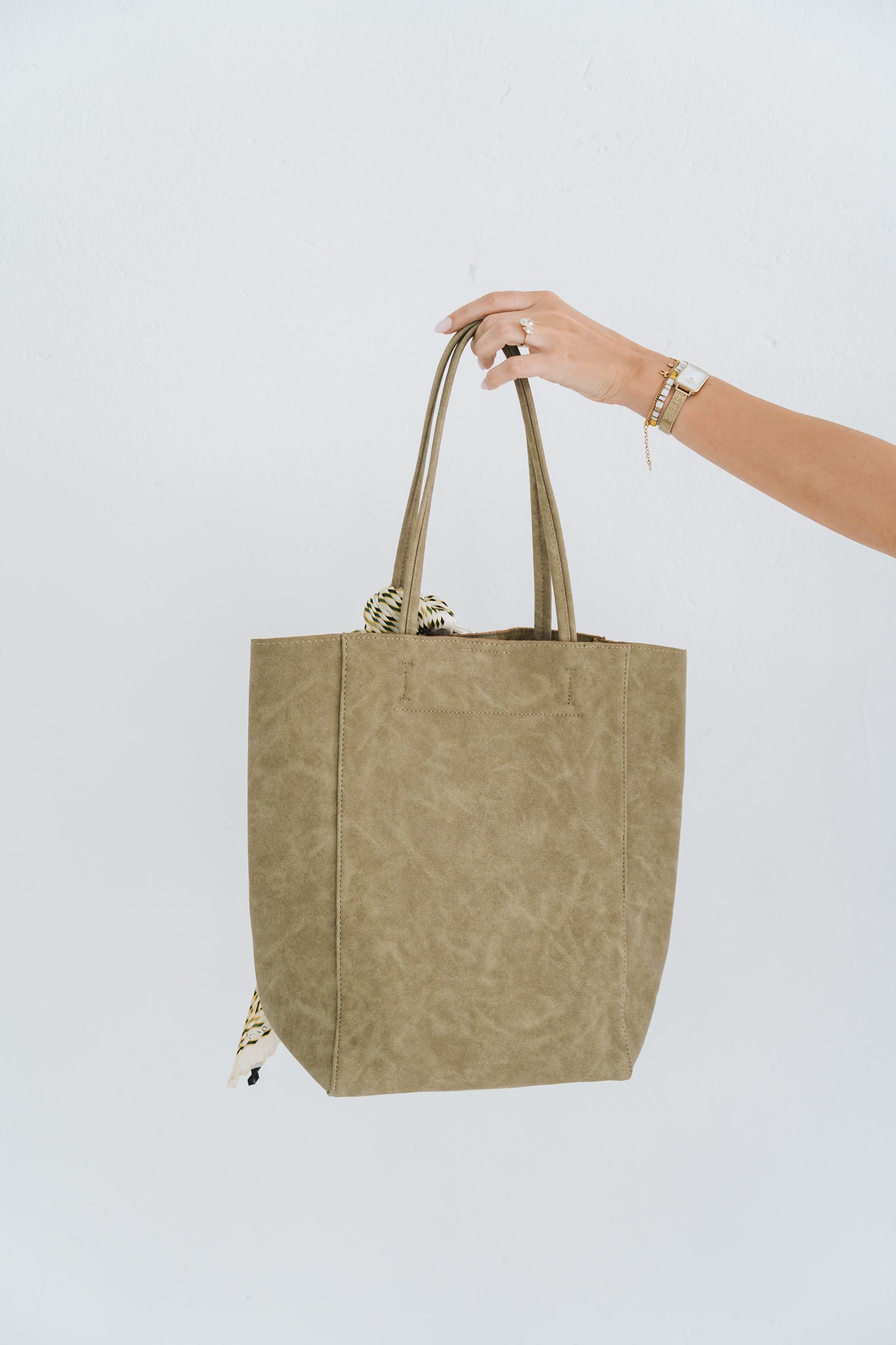 Vesto Olive Bag