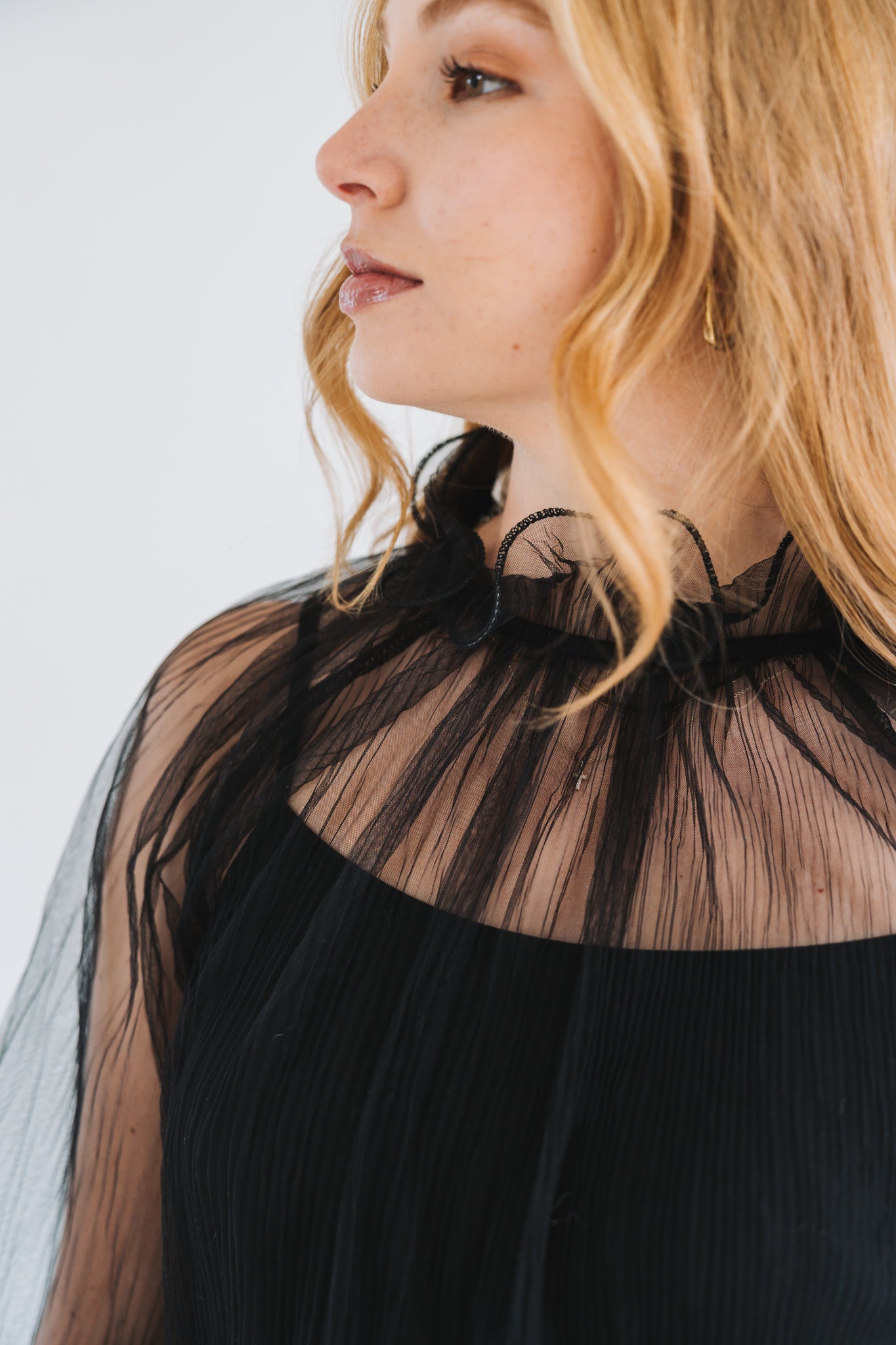 Sabrina Mesh Top Black | One Size / Fits 30-34