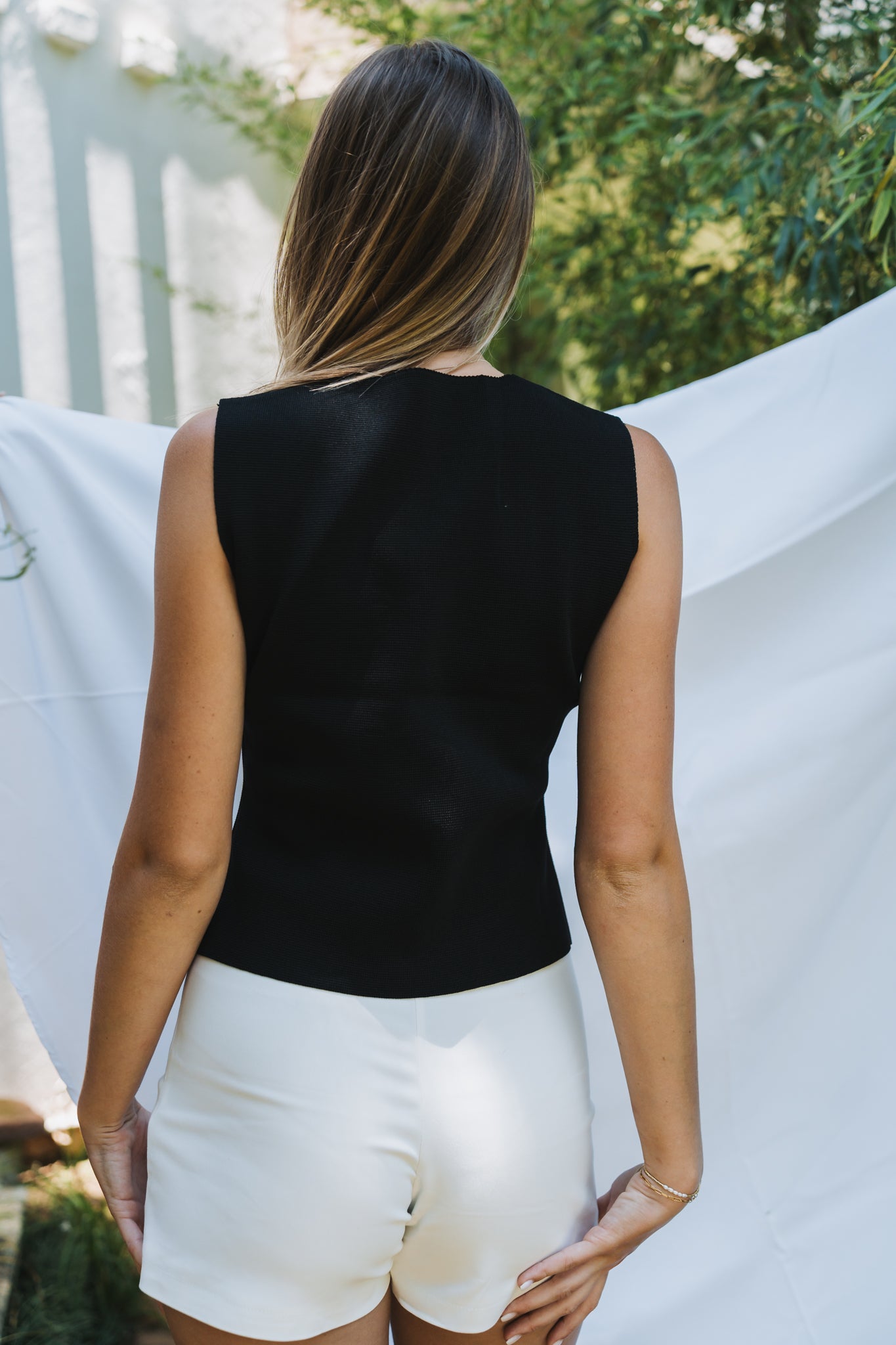 Shells Waistcoat Black