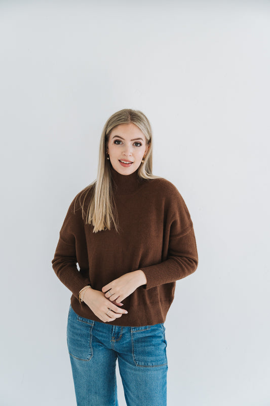 Mary Knit Brown