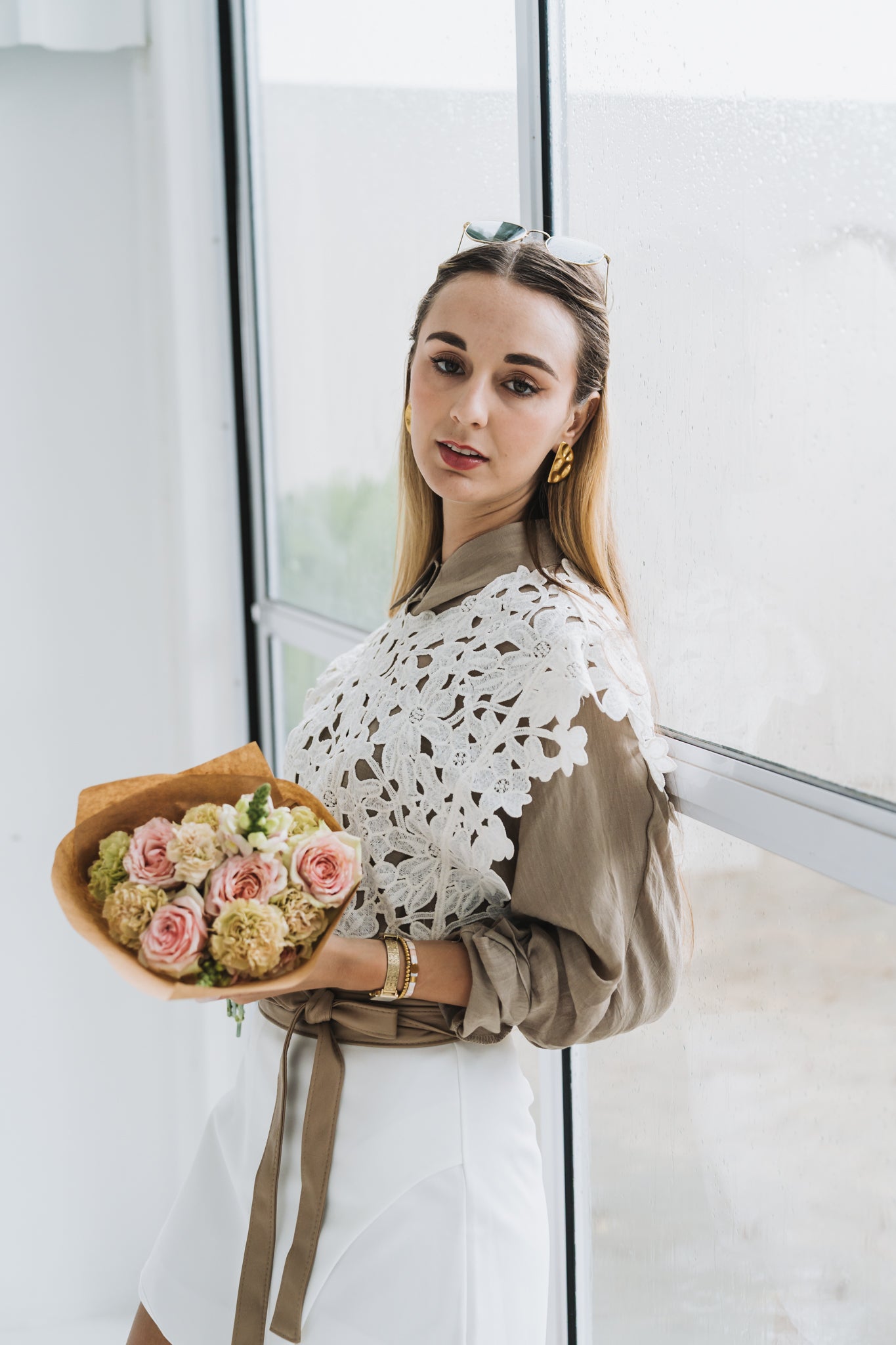 Lacey Over Cream | One Size / Fits 30-34