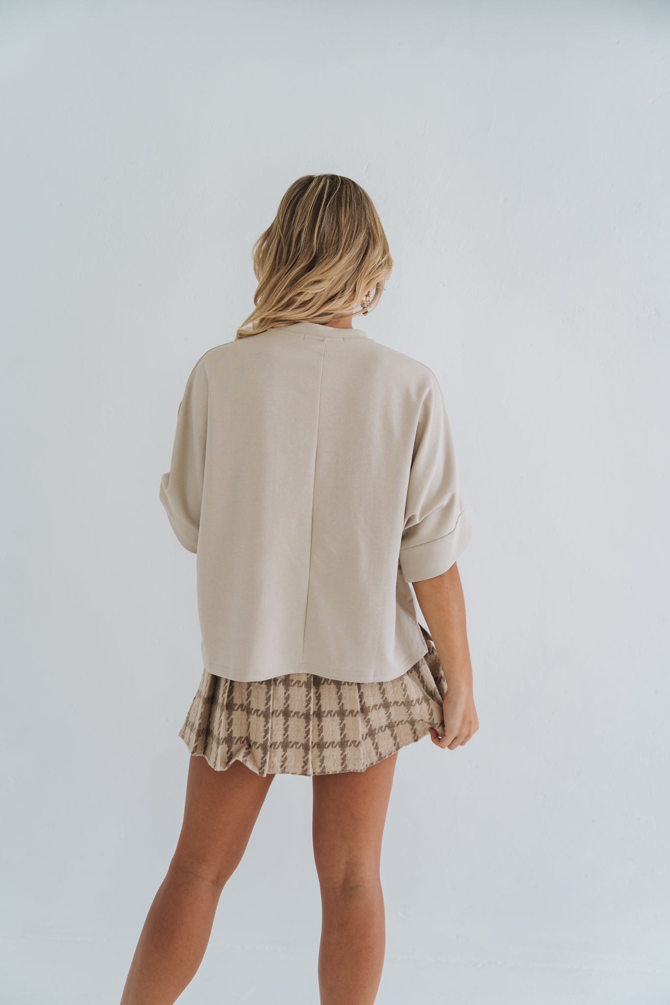 Pearl Bow Tee Beige | One Size / Fits 30-36