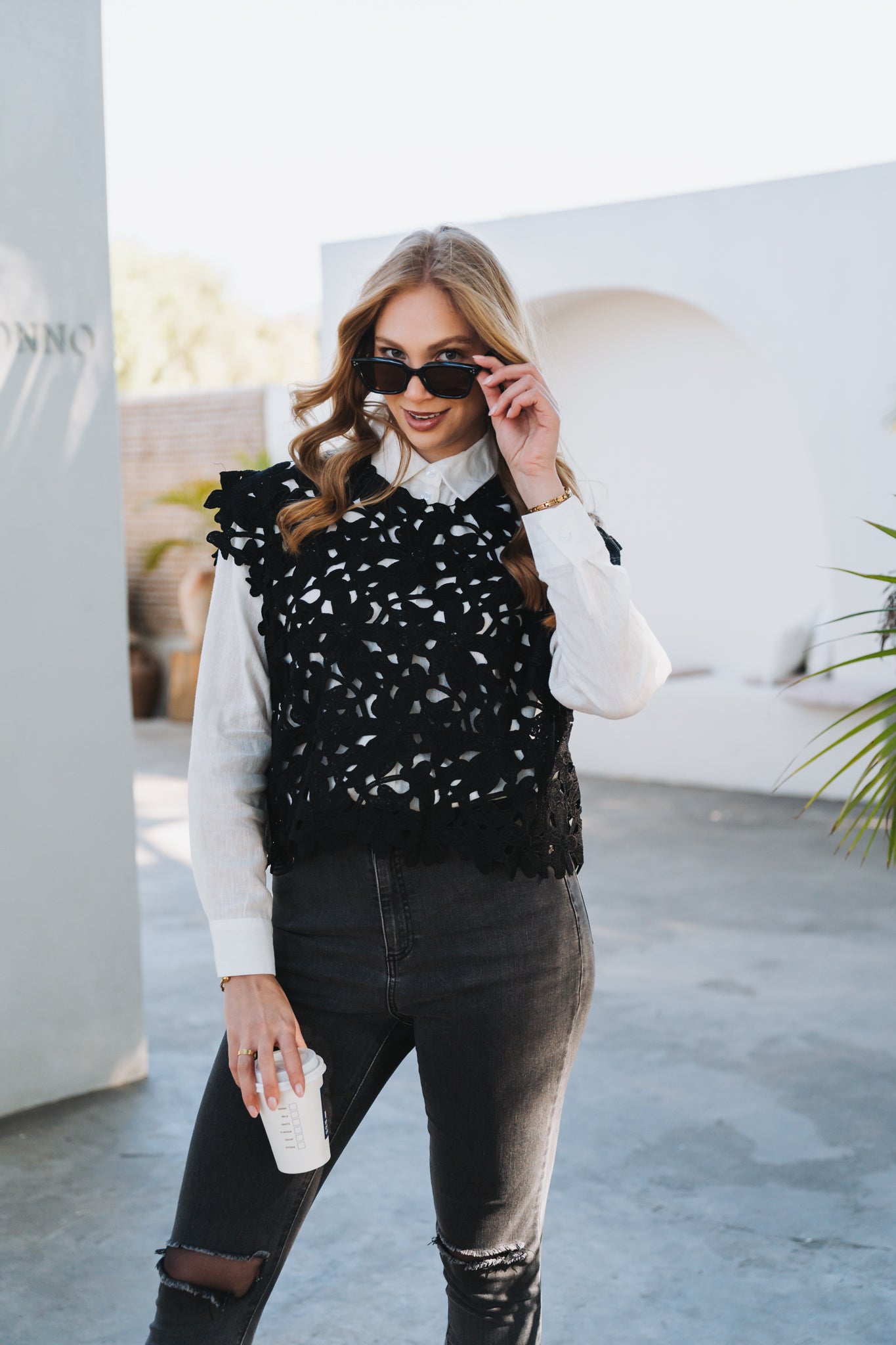 Lacey Over Black | One Size / Fits 30-34