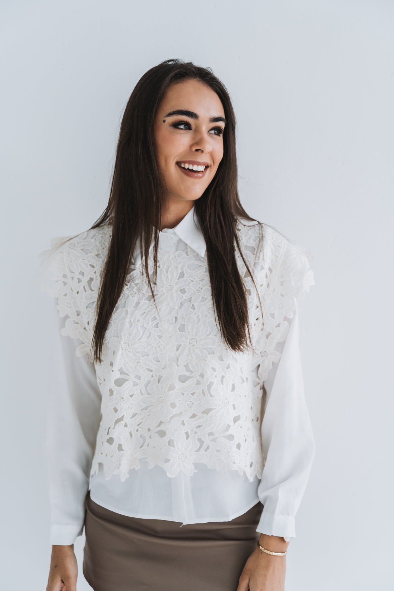 Lacey Over Cream | One Size / Fits 30-34