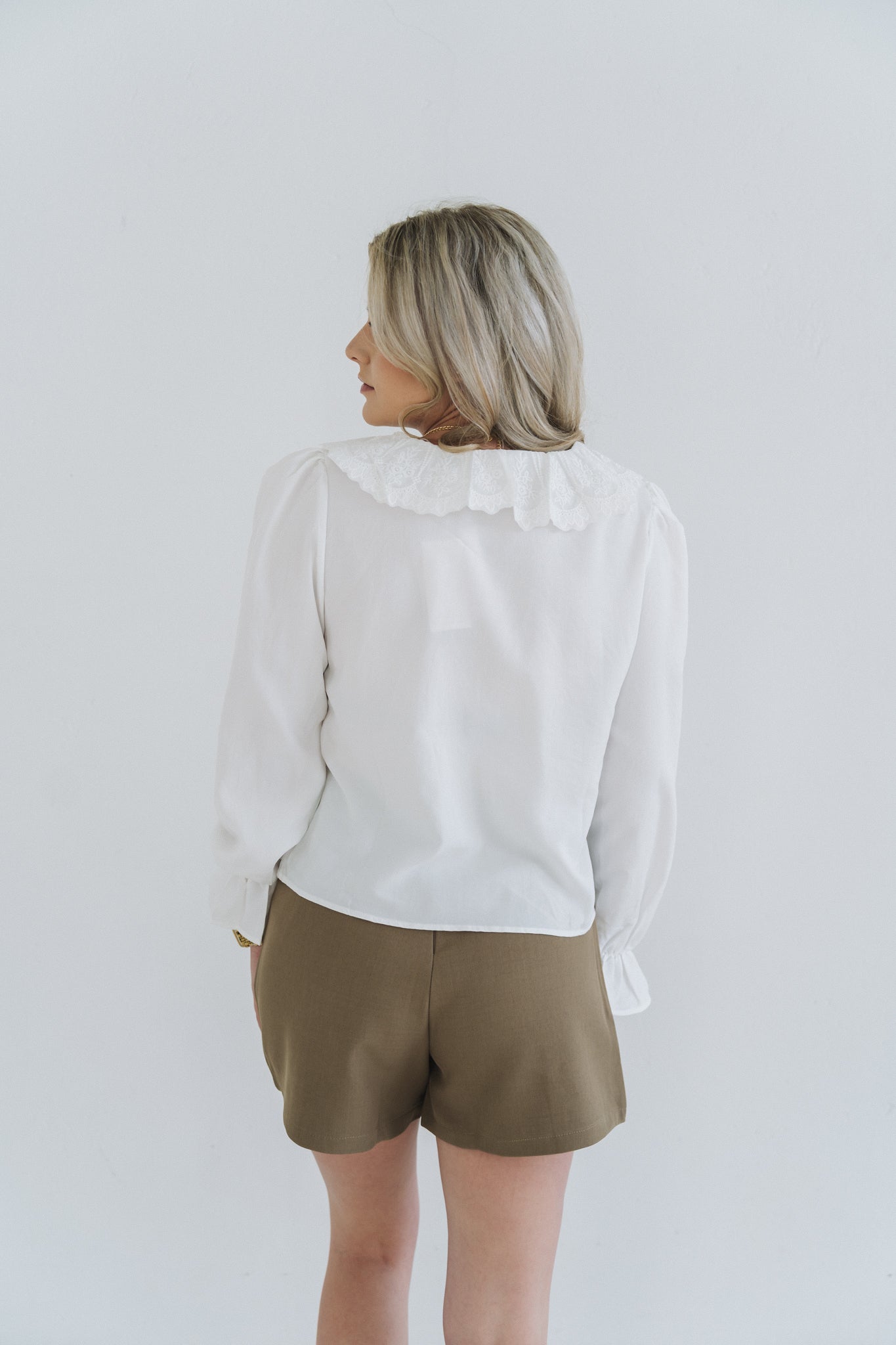 Vintage Collar Blouse | One Size / Fits 30-34