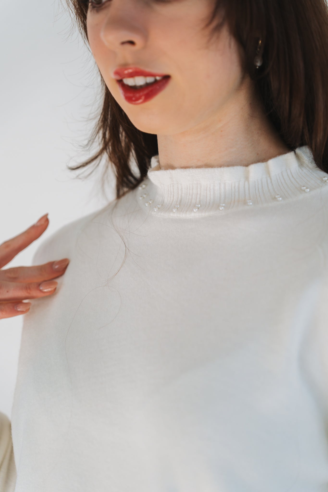 Dainty Neck Polo Cream | One Size / Fits 30-34