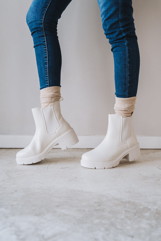 Block Heel Chelsea Boot Cream