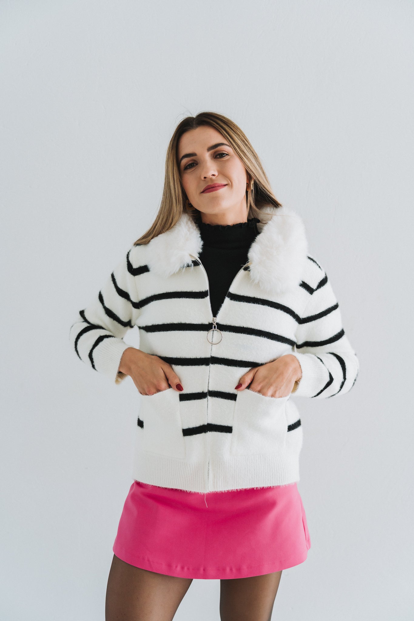 Annie Jacket White | One Size / Fits 30-34